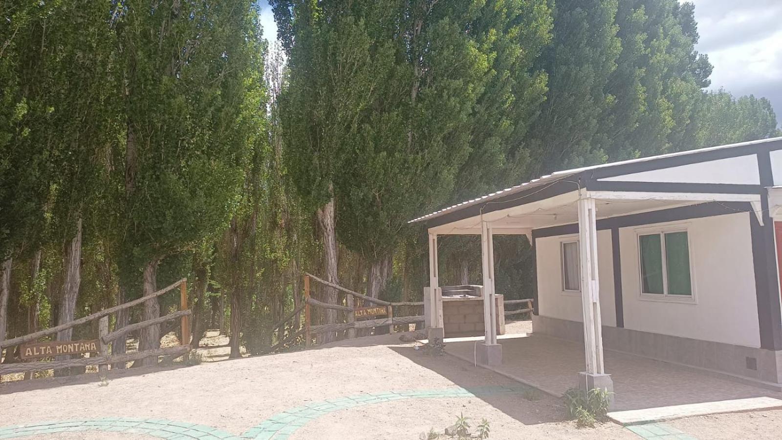 Cabanas De Los Andes Uspallata Exteriör bild