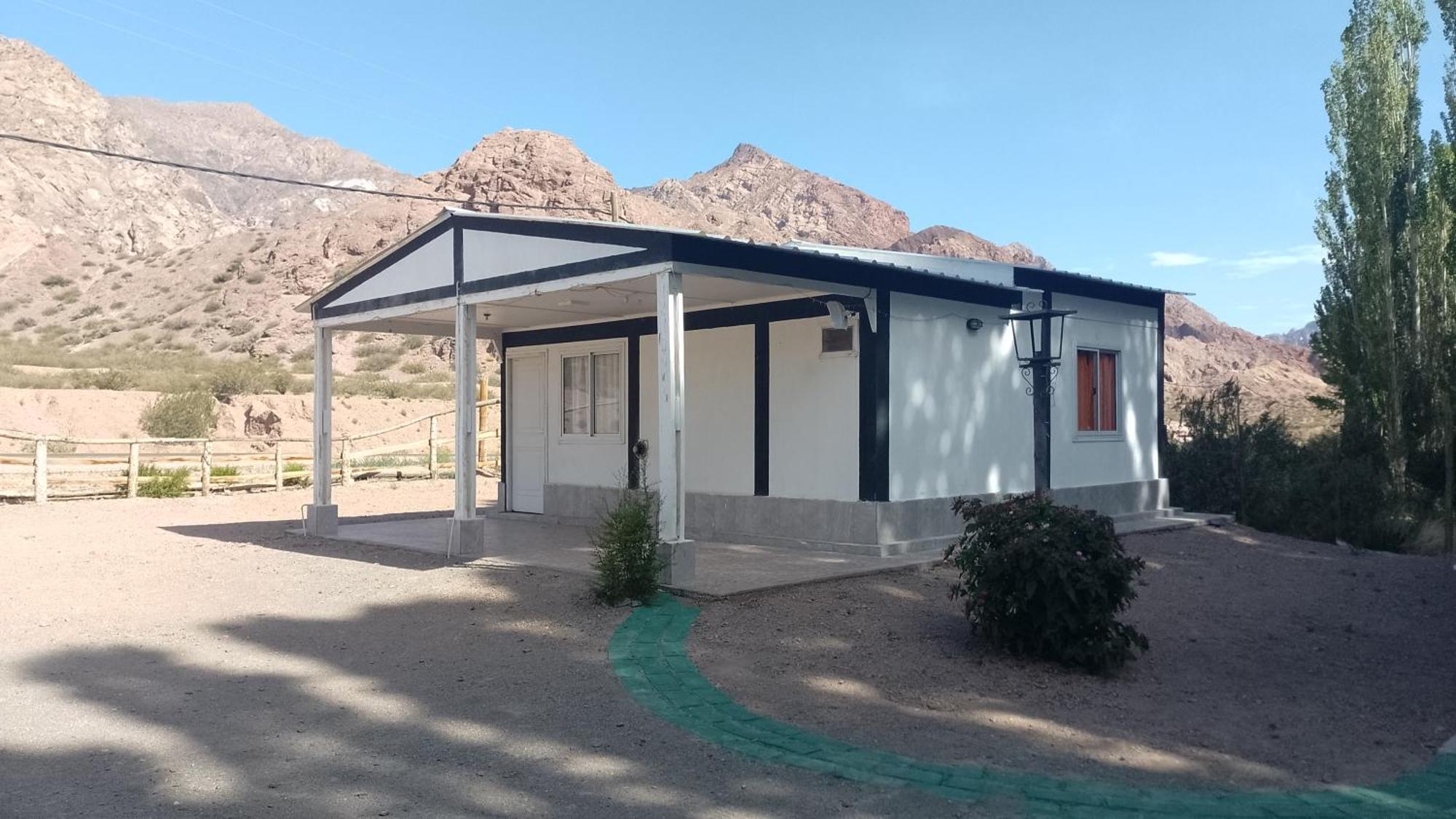 Cabanas De Los Andes Uspallata Exteriör bild